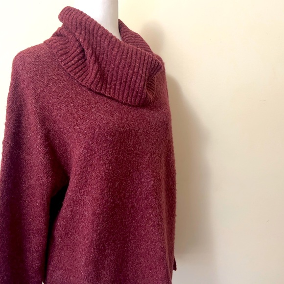 Michael Kors NEW Ruby Red Oversize Relax Fit Cowl Neck Sweater Pullover S/M - Picture 6 of 16